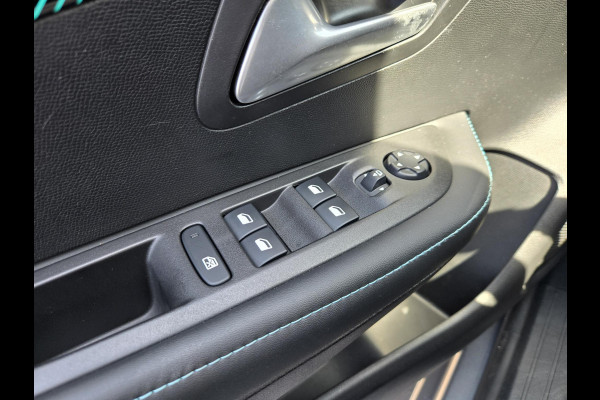 Peugeot 208 1.2 PureTech Allure Pack NL-AUTO | STOELVERWARMING | ECC |