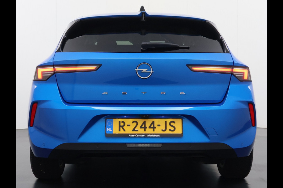 Opel Astra 131PK 5Drs AGR-Comfort Stoel Adap.Cruise 360°Camera Stoel+Stuurverwarming Navi Ecc Apple Carplay/Android Auto Pdc Edition DAB Regen+Lichtsensor Lmv 16" Privacy Glas Led Isofix Keyless-go Origineel Nederlandse Auto