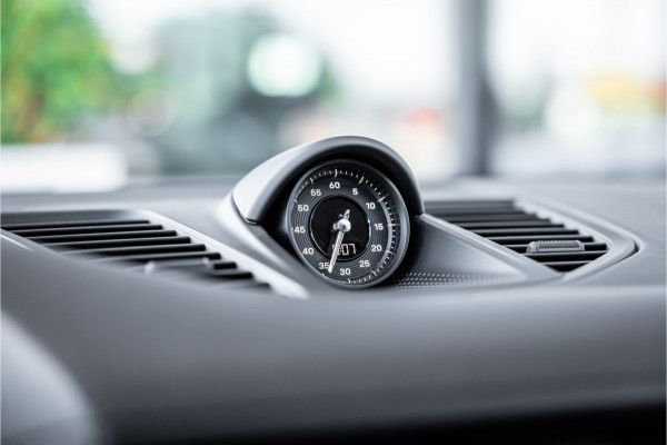Porsche Panamera 2.9 4 E-Hybrid - Sport Chrono + | 4 Wielbesturing | Panorama | Memory | Stoelkoeling