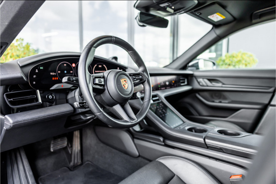 Porsche Taycan Cross Turismo 4S 93 kWh - Sport Chrono + | Panorama | Bose | Stoelkoeling | Passenger Display