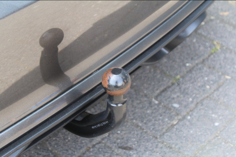 Ford Fiesta 1.0 EcoBoost 100pk ST-Line Tekhaak Clima Navi NL-Auto NAP