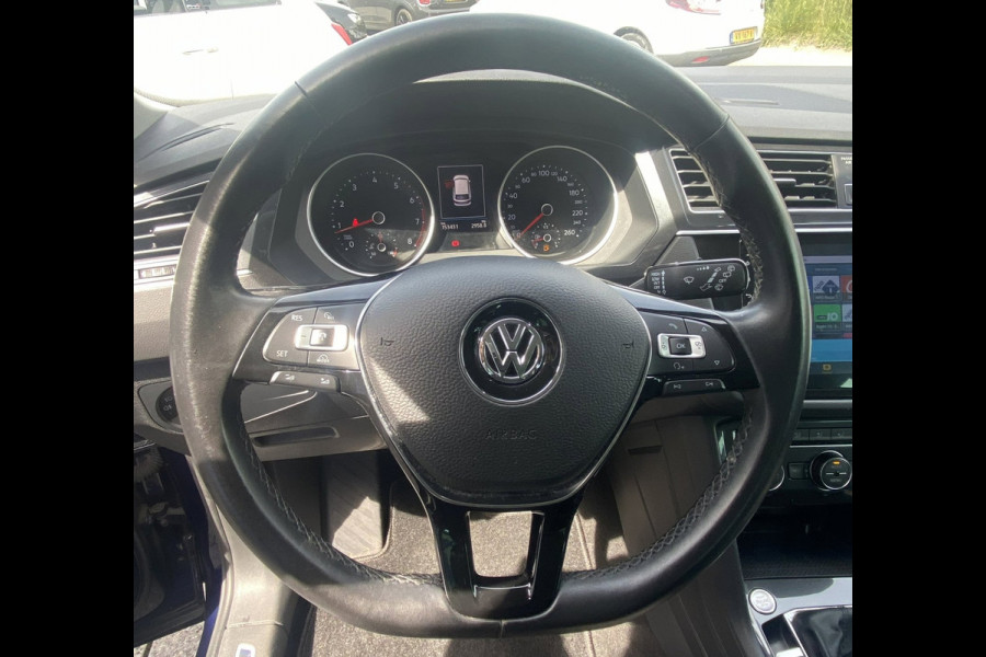 Volkswagen Tiguan 1.4 TSI Comfortline Bus./ Facelift/ Clima/ Cam/ Carplay/ Adaptive