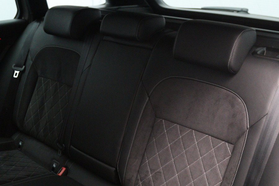 Škoda Superb Combi 1.4 TSI iV 218 PK Sportline Business PHEV, Kuipstoelen, Trekhaak, Memory, 4 x Stoelverwarming