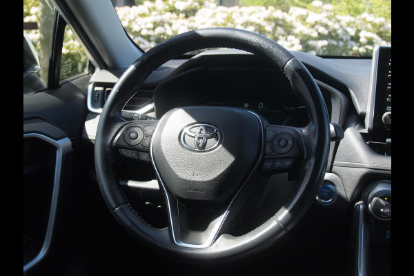 Toyota RAV4 2.5 Hybrid AWD Active | Camera | Trekhaak 1650 trek gewicht | Apple Carplay | Navi | Cruise Control | NL-Auto |