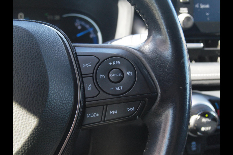 Toyota RAV4 2.5 Hybrid AWD Active | Camera | Trekhaak 1650 trek gewicht | Apple Carplay | Navi | Cruise Control | NL-Auto |