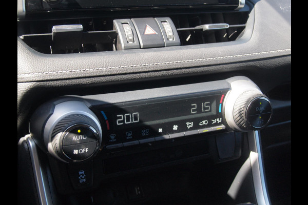 Toyota RAV4 2.5 Hybrid AWD Active | Camera | Trekhaak 1650 trek gewicht | Apple Carplay | Navi | Cruise Control | NL-Auto |