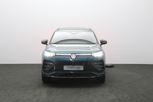 Volkswagen Tayron 1.5 eHybrid 272 PK R-Line Edition PHEV, Panoramadak, Trekhaak, H/K Sound, Leder