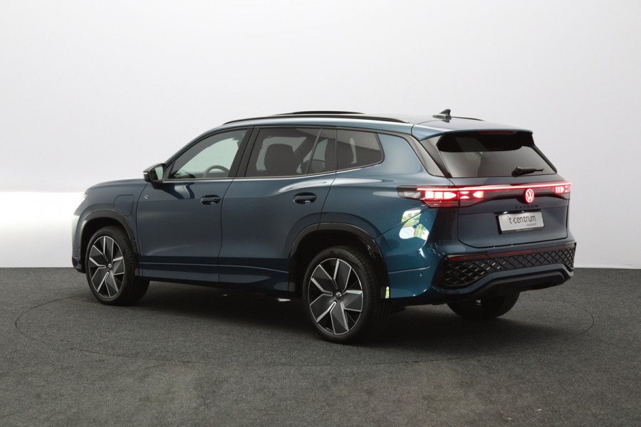 Volkswagen Tayron 1.5 eHybrid 272 PK R-Line Edition PHEV, Panoramadak, Trekhaak, H/K Sound, Leder