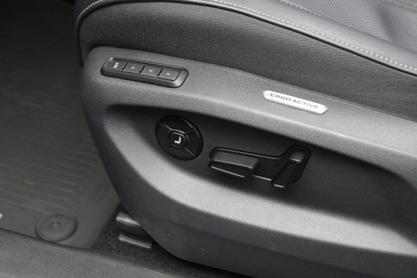 Volkswagen Tayron 1.5 eHybrid 272 PK R-Line Edition PHEV, Panoramadak, Trekhaak, H/K Sound, Leder
