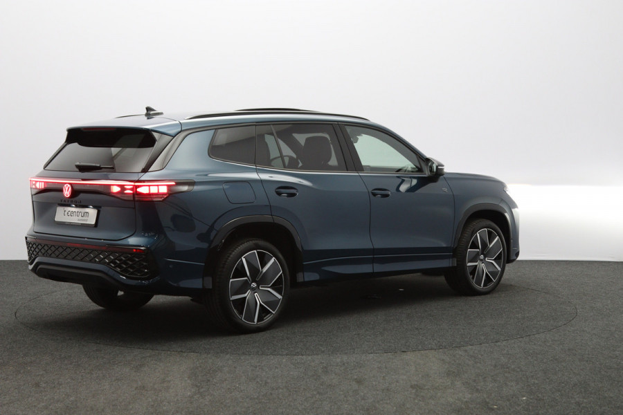 Volkswagen Tayron 1.5 eHybrid 272 PK R-Line Edition PHEV, Panoramadak, Trekhaak, H/K Sound, Leder