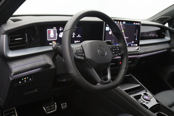 Volkswagen Tayron 1.5 eHybrid 272 PK R-Line Edition PHEV, Panoramadak, Trekhaak, H/K Sound, Leder