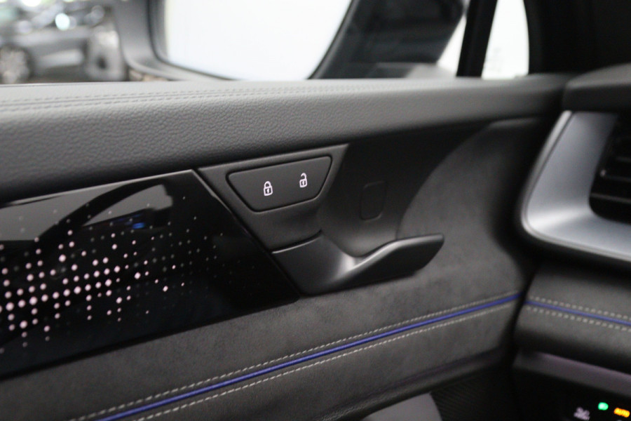Volkswagen Tayron 1.5 eHybrid 272 PK R-Line Edition PHEV, Panoramadak, Trekhaak, H/K Sound, Leder