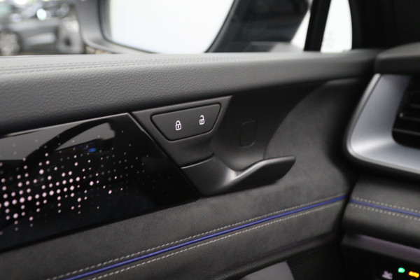 Volkswagen Tayron 1.5 eHybrid 272 PK R-Line Edition PHEV, Panoramadak, Trekhaak, H/K Sound, Leder