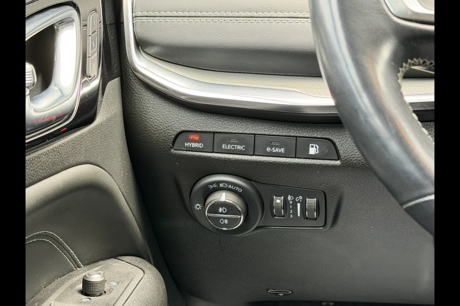 Jeep Compass 4xe 240 Plug-in Hybrid Electric S | Apple carplay | Stoelen electrisch verstelbaar | Winterpack | Leder
