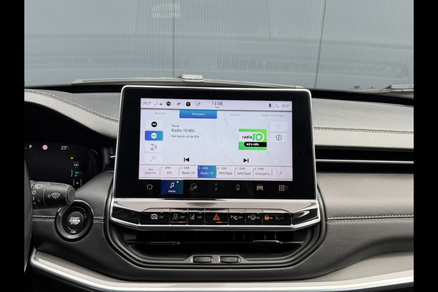 Jeep Compass 4xe 240 Plug-in Hybrid Electric S | Apple carplay | Stoelen electrisch verstelbaar | Winterpack | Leder