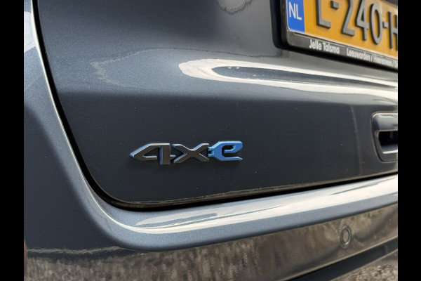 Jeep Compass 4xe 240 Plug-in Hybrid Electric S | Apple carplay | Stoelen electrisch verstelbaar | Winterpack | Leder