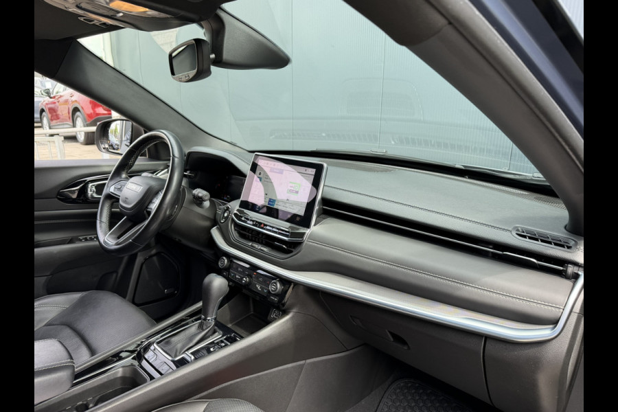 Jeep Compass 4xe 240 Plug-in Hybrid Electric S | Apple carplay | Stoelen electrisch verstelbaar | Winterpack | Leder