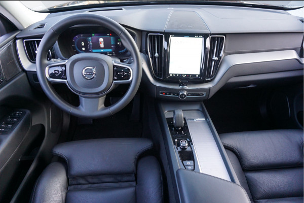 Volvo XC60 2.0 T6 Plug-in hybrid AWD Ultimate Dark Head-Up Long-Range 20"Velgen Schuifdak.