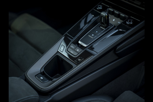 Porsche 911 3.6 T-Hybrid Carrera GTS | SportDesign | Lift | Schuifdak | Carbon interior