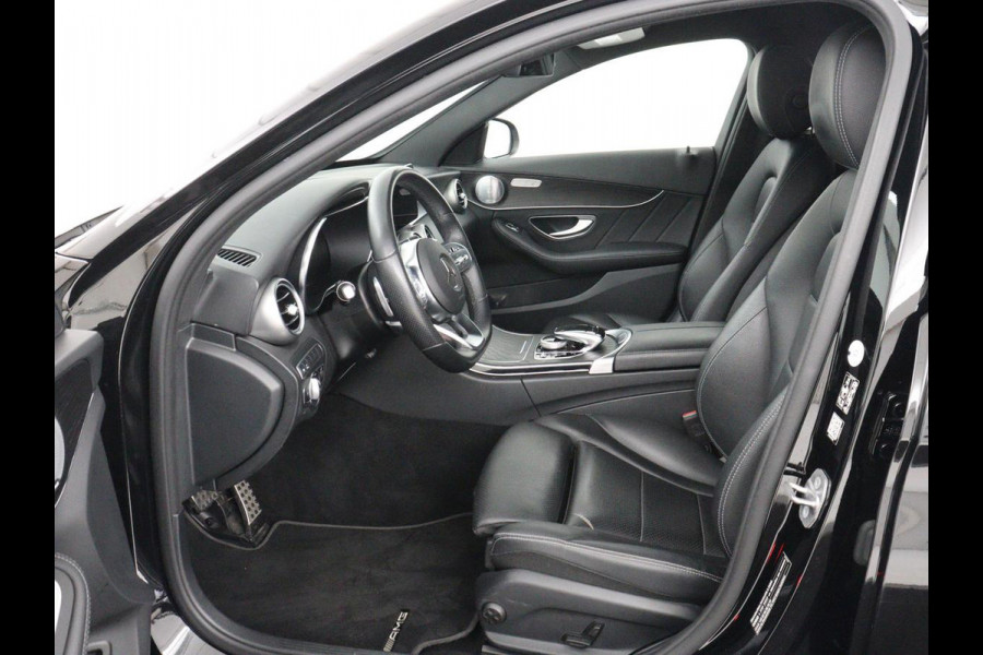Mercedes-Benz C-Klasse Estate 300 de Business Solution Luxury Limited | SOH 80% | SOH 79,7% | Matrix LED | Trekhaak | Adaptive cruise | Navigatie | Bluetooth | Stoelverwarming | Camera | Burmerster Sound | Sfeerverlichting