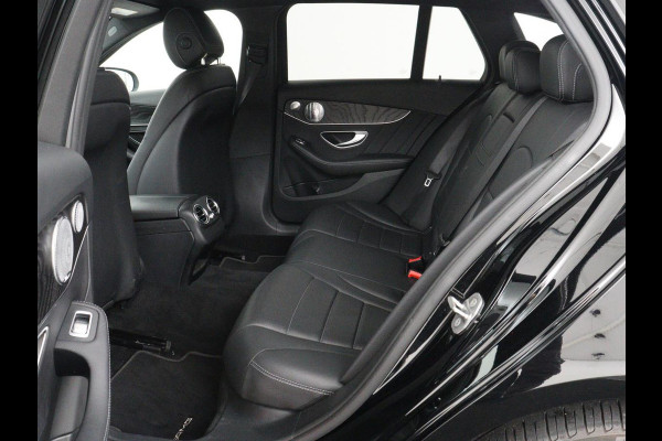 Mercedes-Benz C-Klasse Estate 300 de Business Solution Luxury Limited | SOH 80% | SOH 79,7% | Matrix LED | Trekhaak | Adaptive cruise | Navigatie | Bluetooth | Stoelverwarming | Camera | Burmerster Sound | Sfeerverlichting