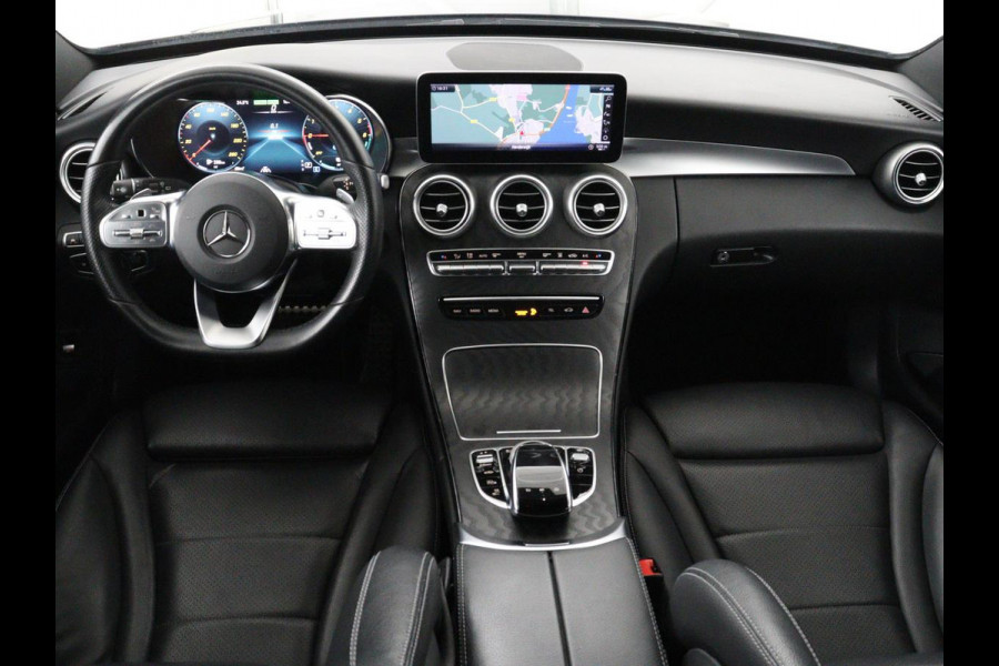 Mercedes-Benz C-Klasse Estate 300 de Business Solution Luxury Limited | SOH 80% | SOH 79,7% | Matrix LED | Trekhaak | Adaptive cruise | Navigatie | Bluetooth | Stoelverwarming | Camera | Burmerster Sound | Sfeerverlichting