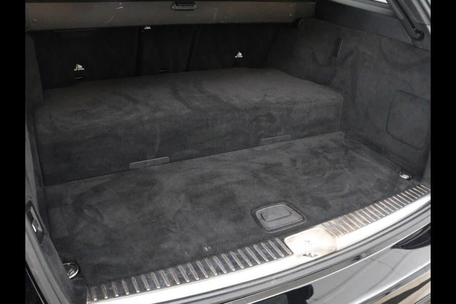 Mercedes-Benz C-Klasse Estate 300 de Business Solution Luxury Limited | SOH 80% | SOH 79,7% | Matrix LED | Trekhaak | Adaptive cruise | Navigatie | Bluetooth | Stoelverwarming | Camera | Burmerster Sound | Sfeerverlichting