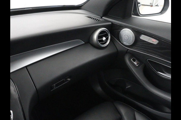 Mercedes-Benz C-Klasse Estate 300 de Business Solution Luxury Limited | SOH 80% | SOH 79,7% | Matrix LED | Trekhaak | Adaptive cruise | Navigatie | Bluetooth | Stoelverwarming | Camera | Burmerster Sound | Sfeerverlichting