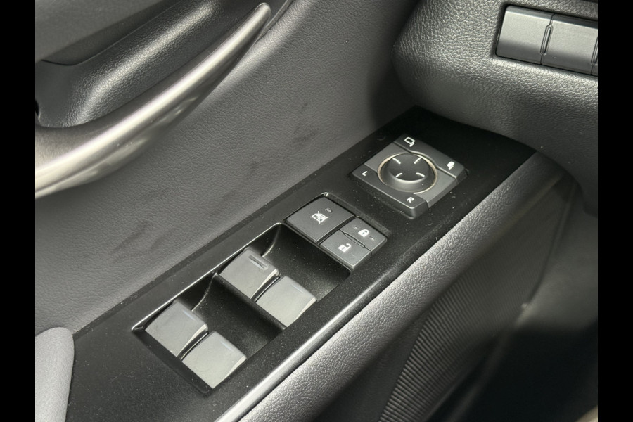 Lexus UX 250h Preference Line | ACC | CarPlay | Dodehoek | Keyless | 18 inch
