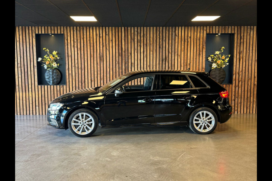 Audi A3 Sportback 40 e-tron Advance Sport l Virtual l Stoel verwarming l Led l Navi