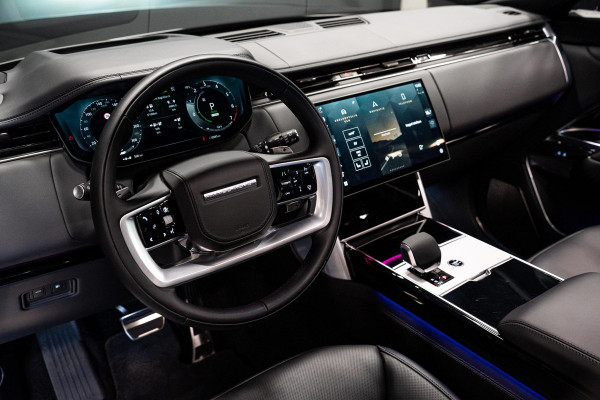 Land Rover Range Rover 3.0 P460e HSE PHEV *Meridian Signature / SV Bespoke Leder-Pakket / Stoelventilatie + Massage / Panorama / 5-Jaar Garantie*