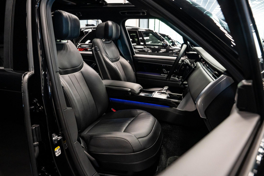 Land Rover Range Rover 3.0 P460e HSE PHEV *Meridian Signature / SV Bespoke Leder-Pakket / Stoelventilatie + Massage / Panorama / 5-Jaar Garantie*
