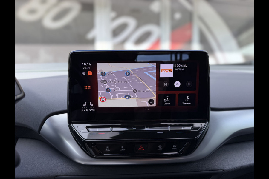 Volkswagen ID.4 Life 77 kWh / Trekhaak / Adapt. Cruise / Carplay / PDC V+A / Stoel verwarming