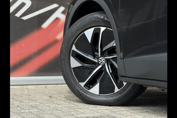 Volkswagen ID.4 Life 77 kWh / Trekhaak / Adapt. Cruise / Carplay / PDC V+A / Stoel verwarming