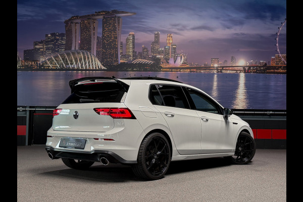 Volkswagen Golf 1.5 eTSI 1st Edition |GTI Pack|IQ-Light|Trekhaak|Massage|Panorama|Stuurverw.|Full opt.