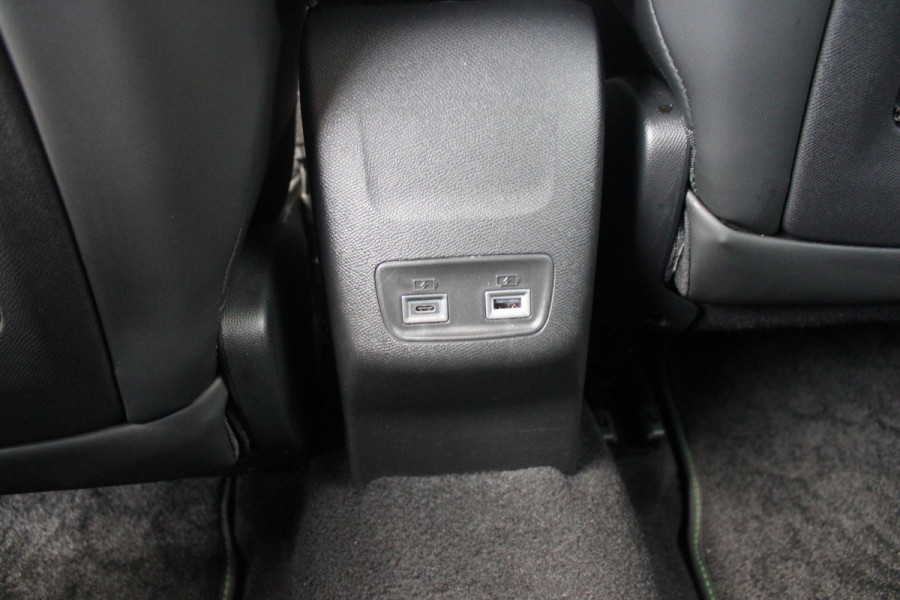 Peugeot 2008 1.2 Hybrid 145PK AUTOMAAT GT PACK | ELEKTRISCH BEDIENBARE BESTUURDERSSTOEL | NAVIGATIE | FULL LED KOPLAMPEN | DRAADLOZE APPLE CARPLAY/ANDROID AUTO | ADAPTIVE CRUISE CONTROL | CAMERA VOOR + ACHTER | CLIMATE CONTROL | LICHTMETALEN VELGEN 17" | KEYLESS ENTRY/START | DAB+ RADIO | ALCANTARA/LEDEREN BEKLEDING  | DODEHOEK DETECTIE | PARKEERSENSOREN VOOR + ACHTER | STOEL VERWARMING | DRAADLOZE TELEFOONLADER |