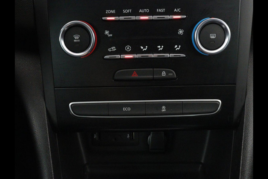 Renault Mégane Estate 1.3 TCe Limited | Trekhaak | Parkeerhulp | Cruise control | Climate control | Navigatie | Bluetooth | Keyless | Sfeerverlichting |