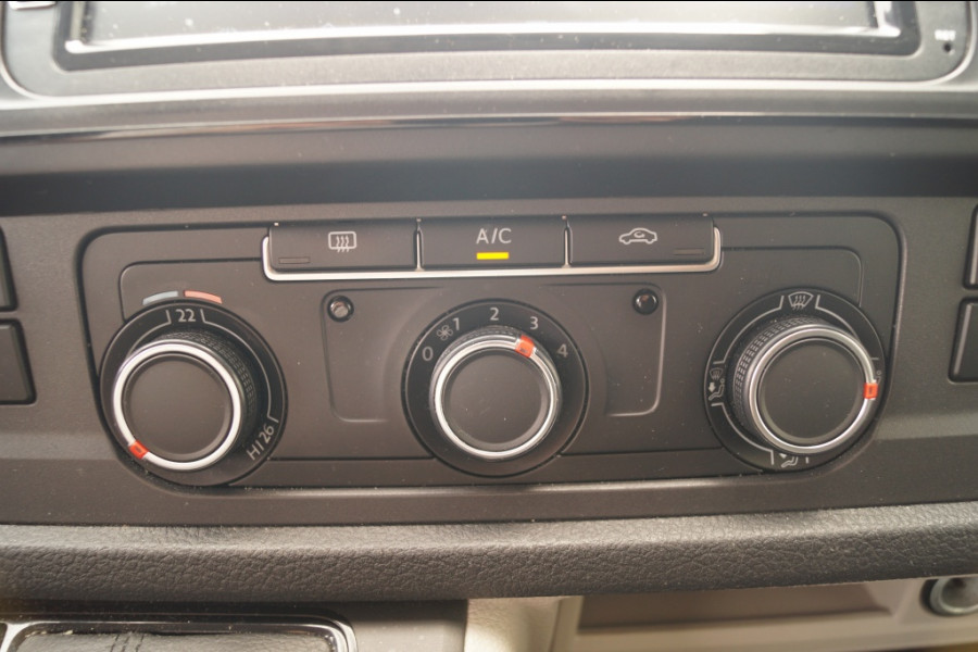 Volkswagen Transporter 2.0 TDI 150pk DSG L1-H1 Highline -LEER-PDC-CAM-