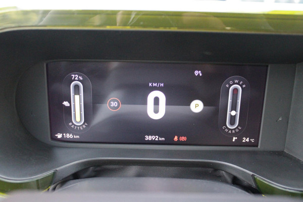 Fiat Grande Panda LA PRIMA 113PK 11 kW 44 kWh | DRAADLOZE APPLE CARPLAY/ANDROID AUTO | NAVIGATIE | ACHTERUITRIJCAMERA | PARKEERSENSOREN VOOR + ACHTER | DRAADLOZE TELEFOONLADER | LED KOPLAMPEN | CLIMATE CONTROL | 3-FASE | 17" LICHTMETALEN VELGEN | PRIVACY GLASS | ACHTERSPOILER |