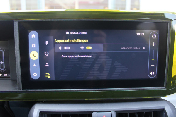 Fiat Grande Panda LA PRIMA 113PK 11 kW 44 kWh | DRAADLOZE APPLE CARPLAY/ANDROID AUTO | NAVIGATIE | ACHTERUITRIJCAMERA | PARKEERSENSOREN VOOR + ACHTER | DRAADLOZE TELEFOONLADER | LED KOPLAMPEN | CLIMATE CONTROL | 3-FASE | 17" LICHTMETALEN VELGEN | PRIVACY GLASS | ACHTERSPOILER |