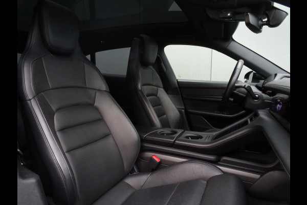 Porsche Taycan Cross Turismo 4S 93 kWh * 370 KM ACCURADIUS !!