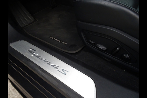 Porsche Taycan Cross Turismo 4S 93 kWh * 370 KM ACCURADIUS !!