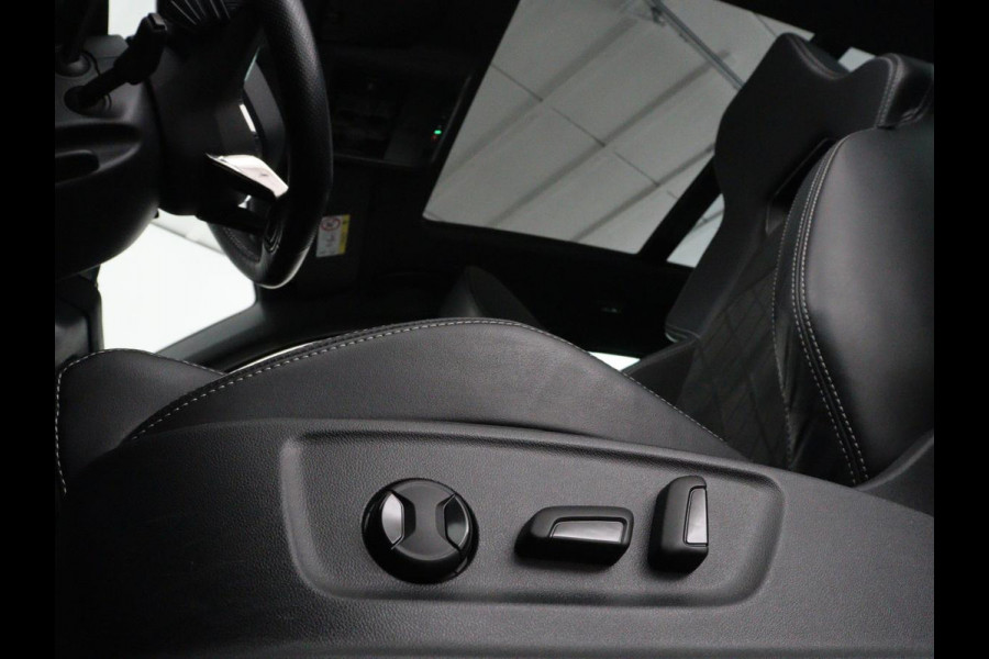Škoda Kodiaq 1.5 TSI Sportline Business 7p. | Panoramadak | 360 Camera | Carplay | Trekhaak | Navigatie | Climate control | DAB+ | Adaptive cruise | Stoel & stuurwielverwarming | Side assist
