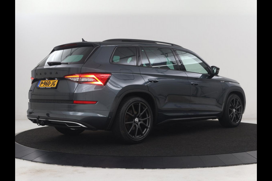 Škoda Kodiaq 1.5 TSI Sportline Business 7p. | Panoramadak | 360 Camera | Carplay | Trekhaak | Navigatie | Climate control | DAB+ | Adaptive cruise | Stoel & stuurwielverwarming | Side assist