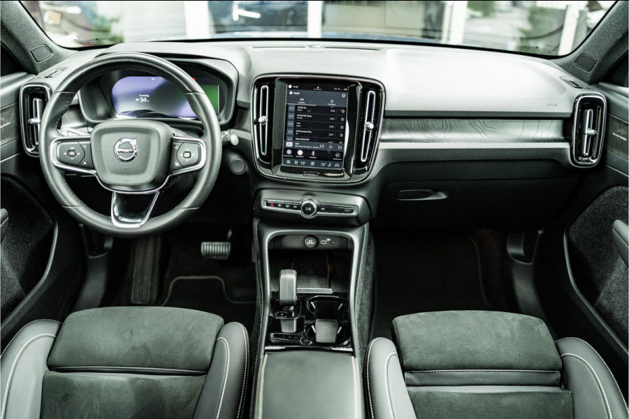 Volvo C40 Recharge Twin Ultimate 78 kWh | PANO | ACC | HK | 360 Camera | 1500kg trekgewicht