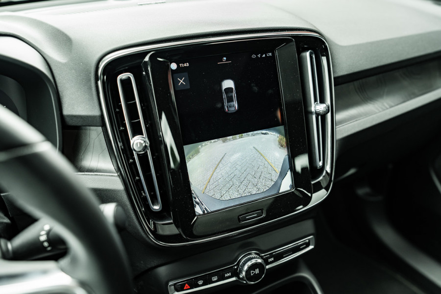 Volvo C40 Recharge Twin Ultimate 78 kWh | PANO | ACC | HK | 360 Camera | 1500kg trekgewicht
