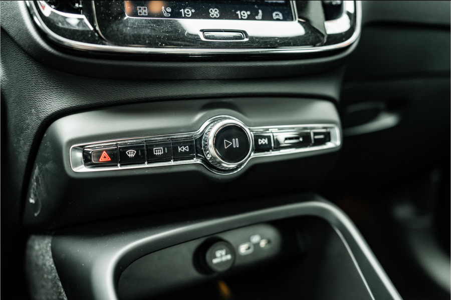 Volvo C40 Recharge Twin Ultimate 78 kWh | PANO | ACC | HK | 360 Camera | 1500kg trekgewicht