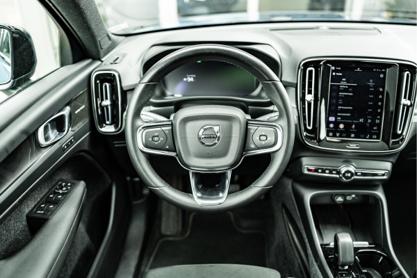 Volvo C40 Recharge Twin Ultimate 78 kWh | PANO | ACC | HK | 360 Camera | 1500kg trekgewicht