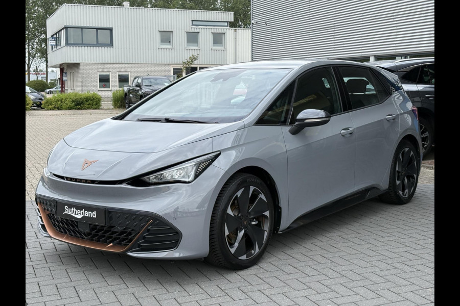 CUPRA Born Essential 62 kWh | 19 Inch | PDC V+A | Carplay | Stuurverwarming |