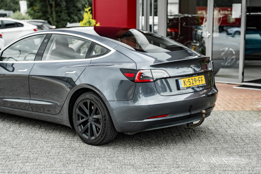 Tesla Model 3 Standard RWD Plus | Trekhaak | Tabacco Leder